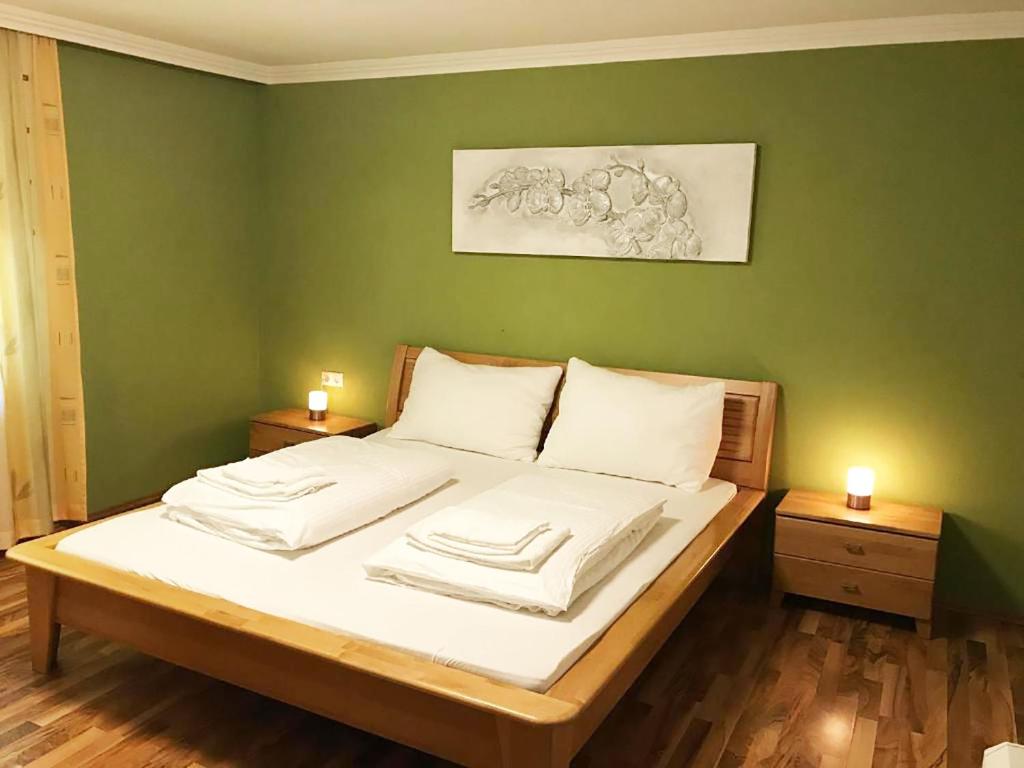 Haus Schmitten – Austrian Alpine Getaways room 2